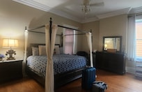 Trolley Stop Canopy Suite