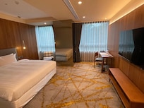 房間大。床舒適