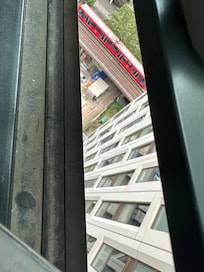 Train and the Widnes of the windows opening