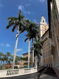 Built in 1924 or so - very stylish building