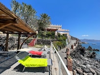 Sea terrace for guests