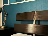 Lit cassé et matelas inconfortable