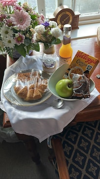 Leaving early in the morning, I couldn’t make the inclusive breakfast at the weekend - so I awoke to this outside my door!