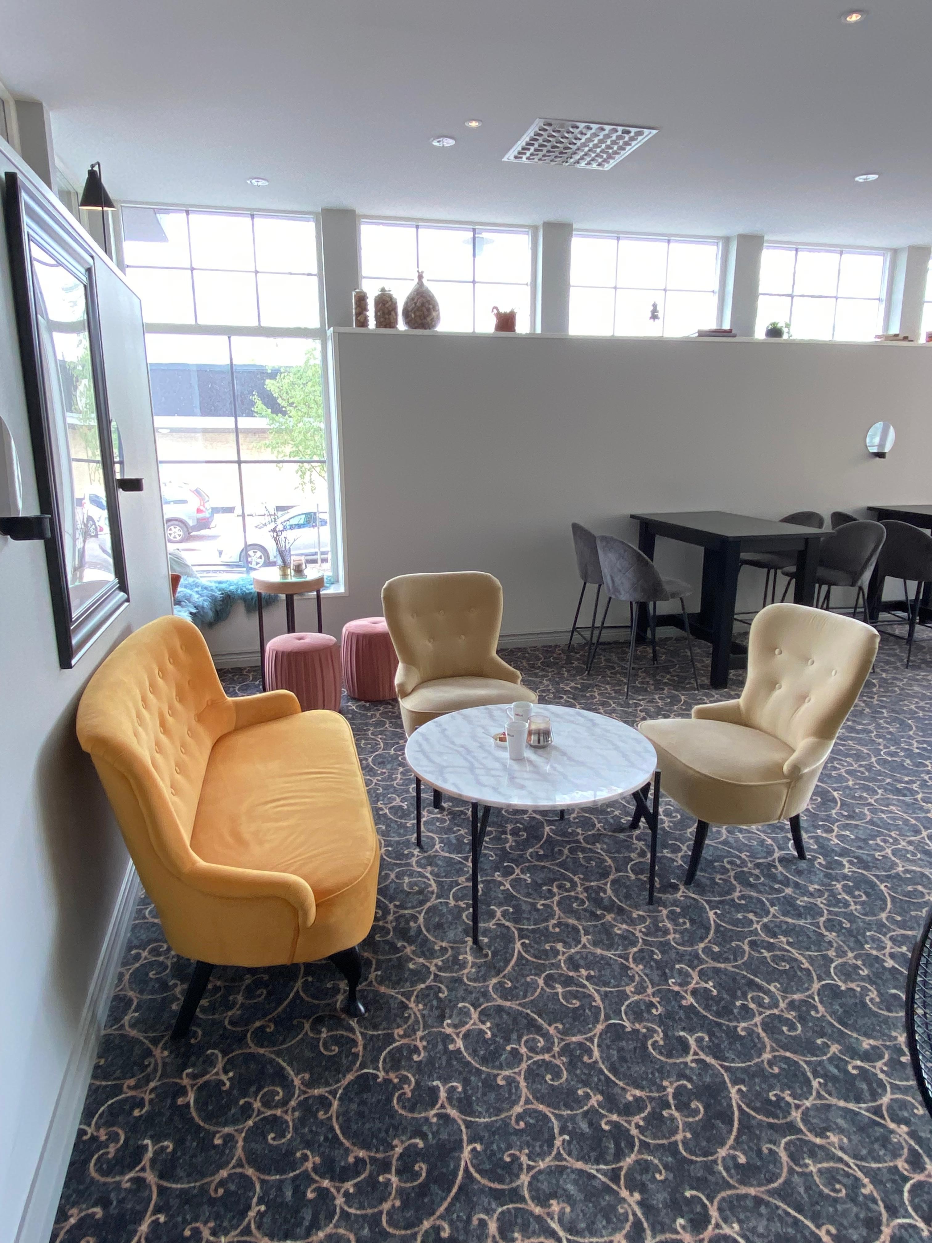 Der Salon
