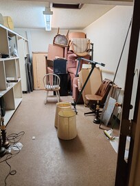 frei zugängliche "Wirtschaftsräume"