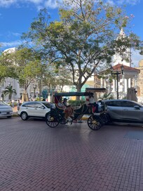 Lovely location on the square
The President’s house is very close/ st gates close access in the late evening.