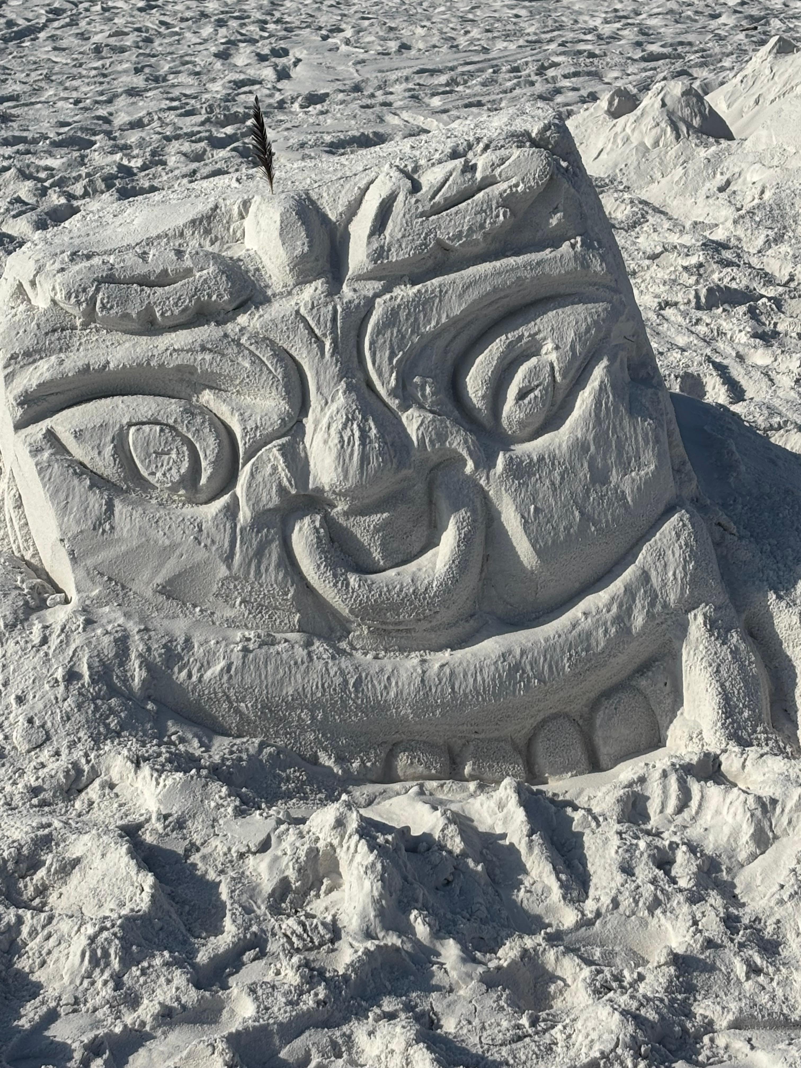 Neighbor’s impressive sand art❤️