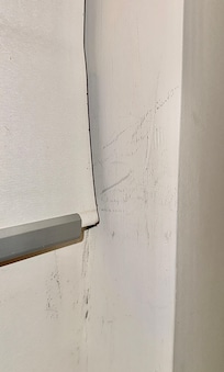 Scratches/ dirty walls