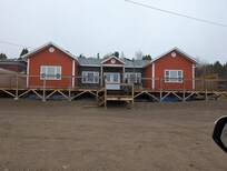 Two suites on either side of a restaurant