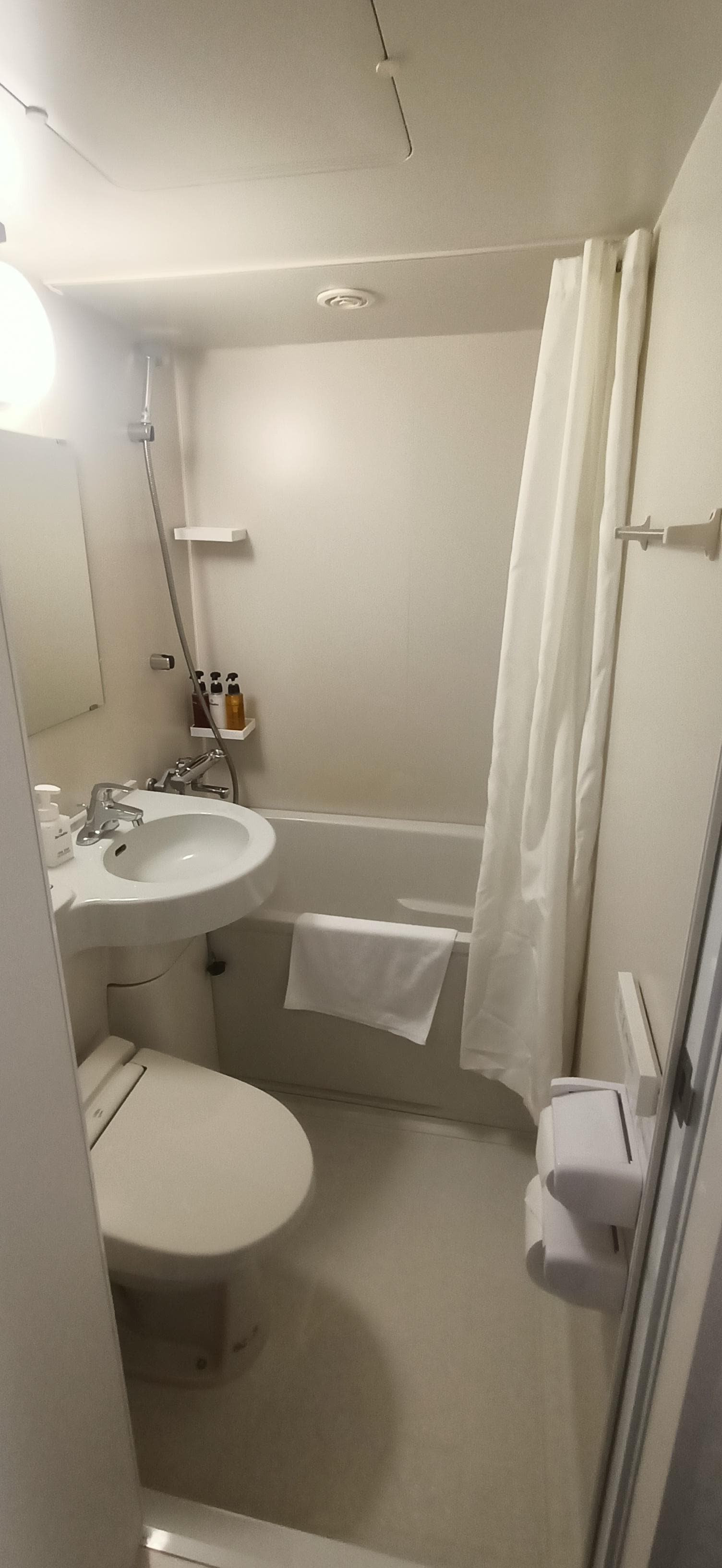 Attach restroom in room 