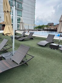 Rooftop pool area pay to use.