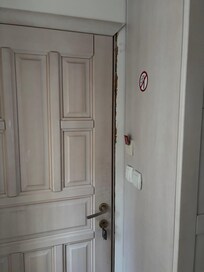 Türe schliesst nicht