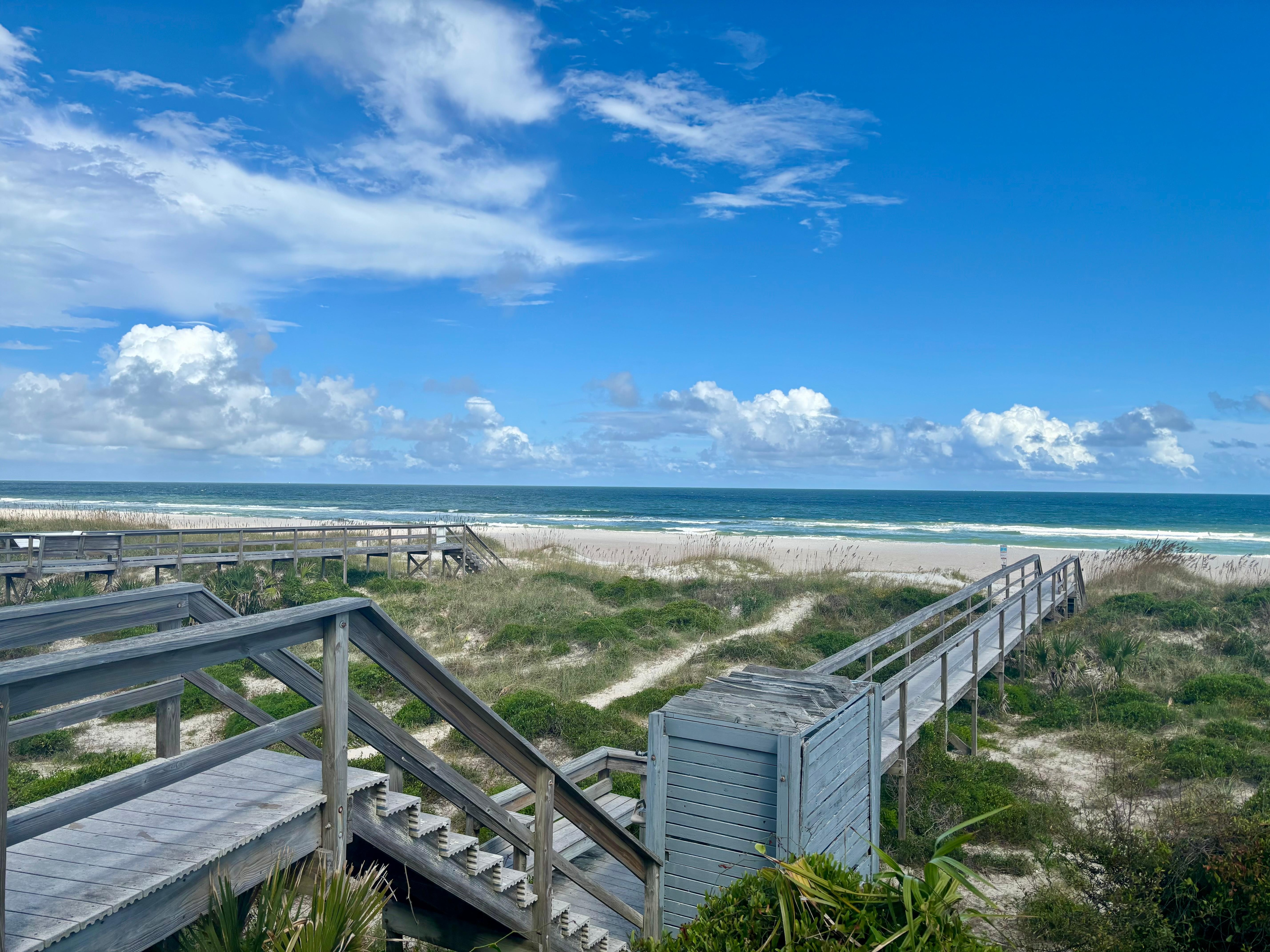 Walkway from the house to the beach 