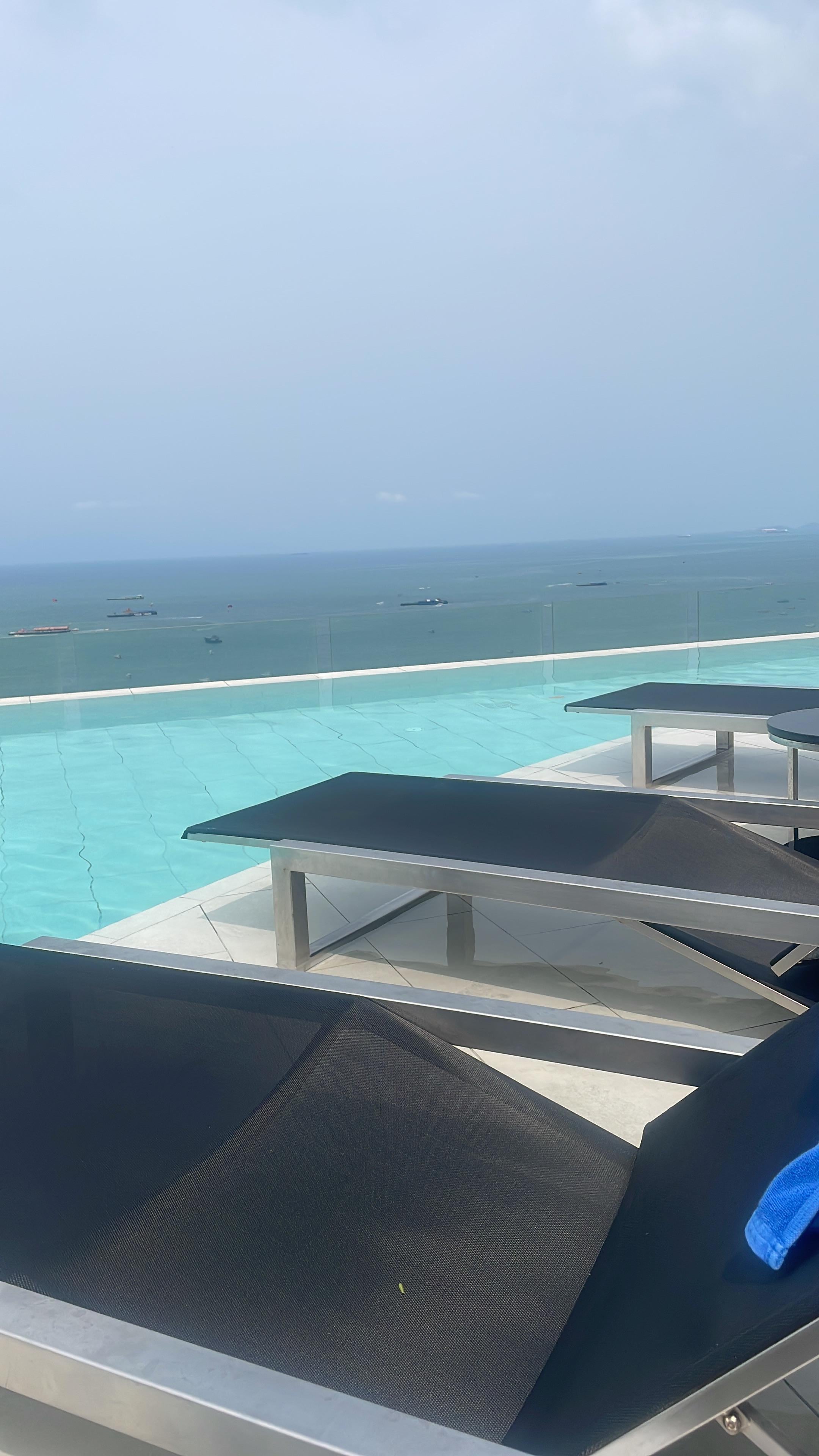 Härligt poolområde med bra barnavdelning upp till 6-år