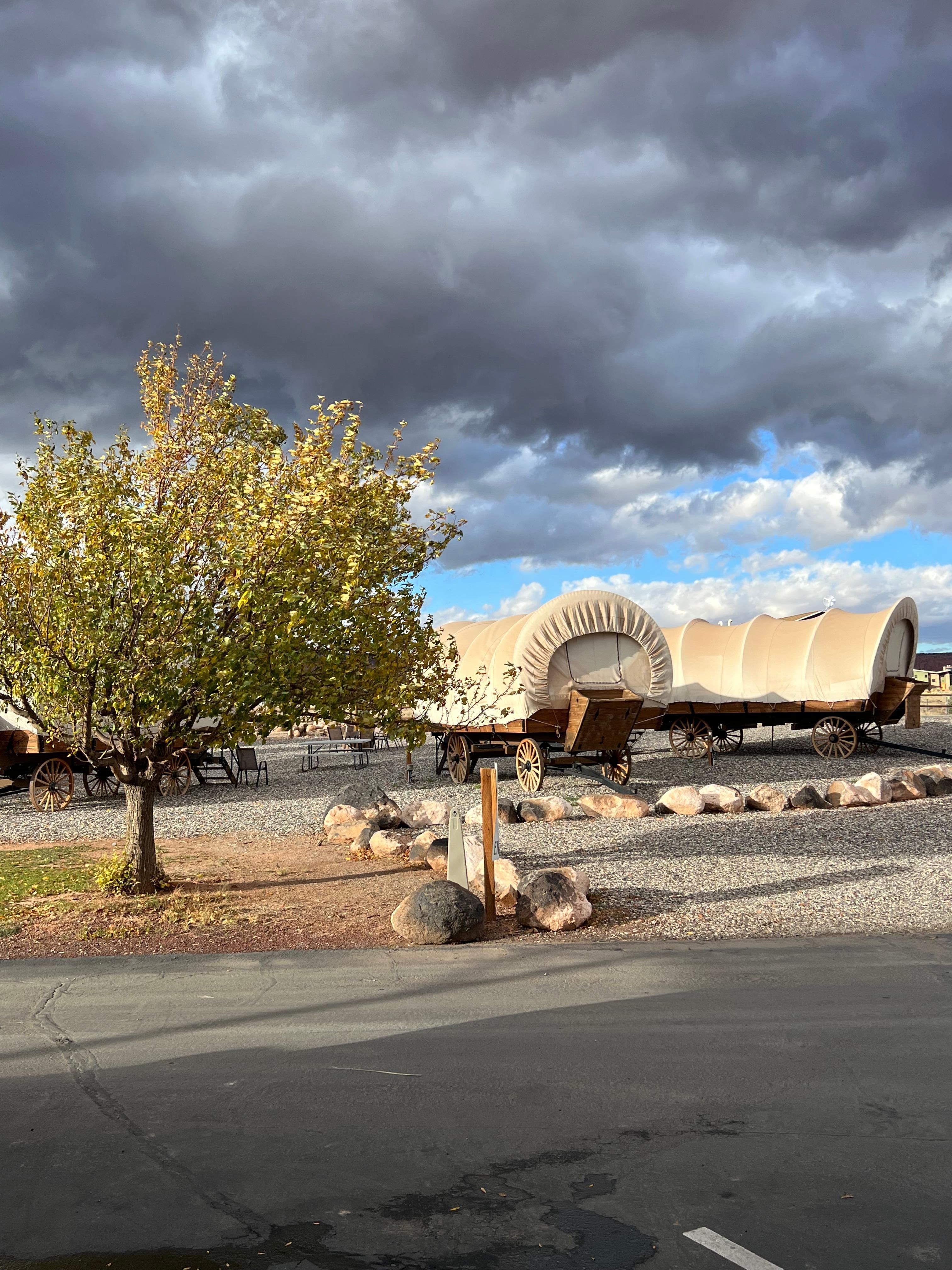 Covered wagon rooms