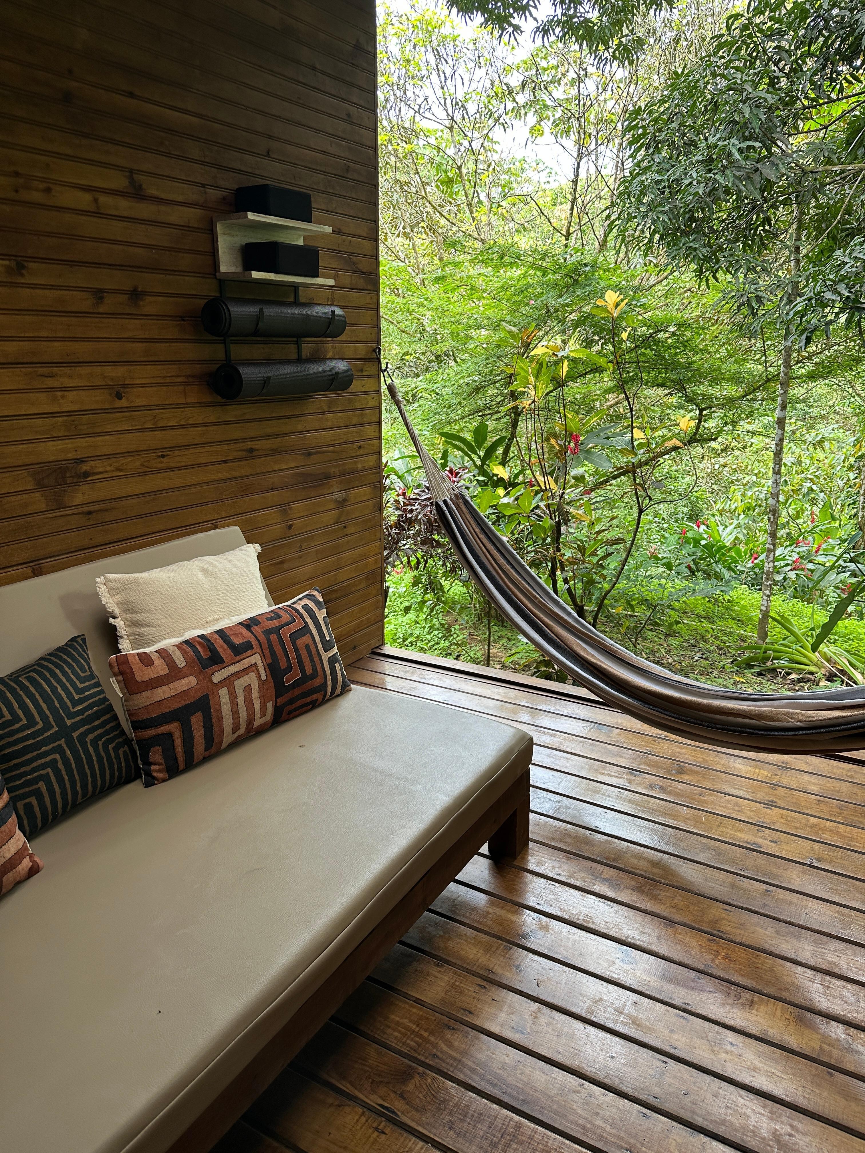 Jungle Cabin - Außenbereich