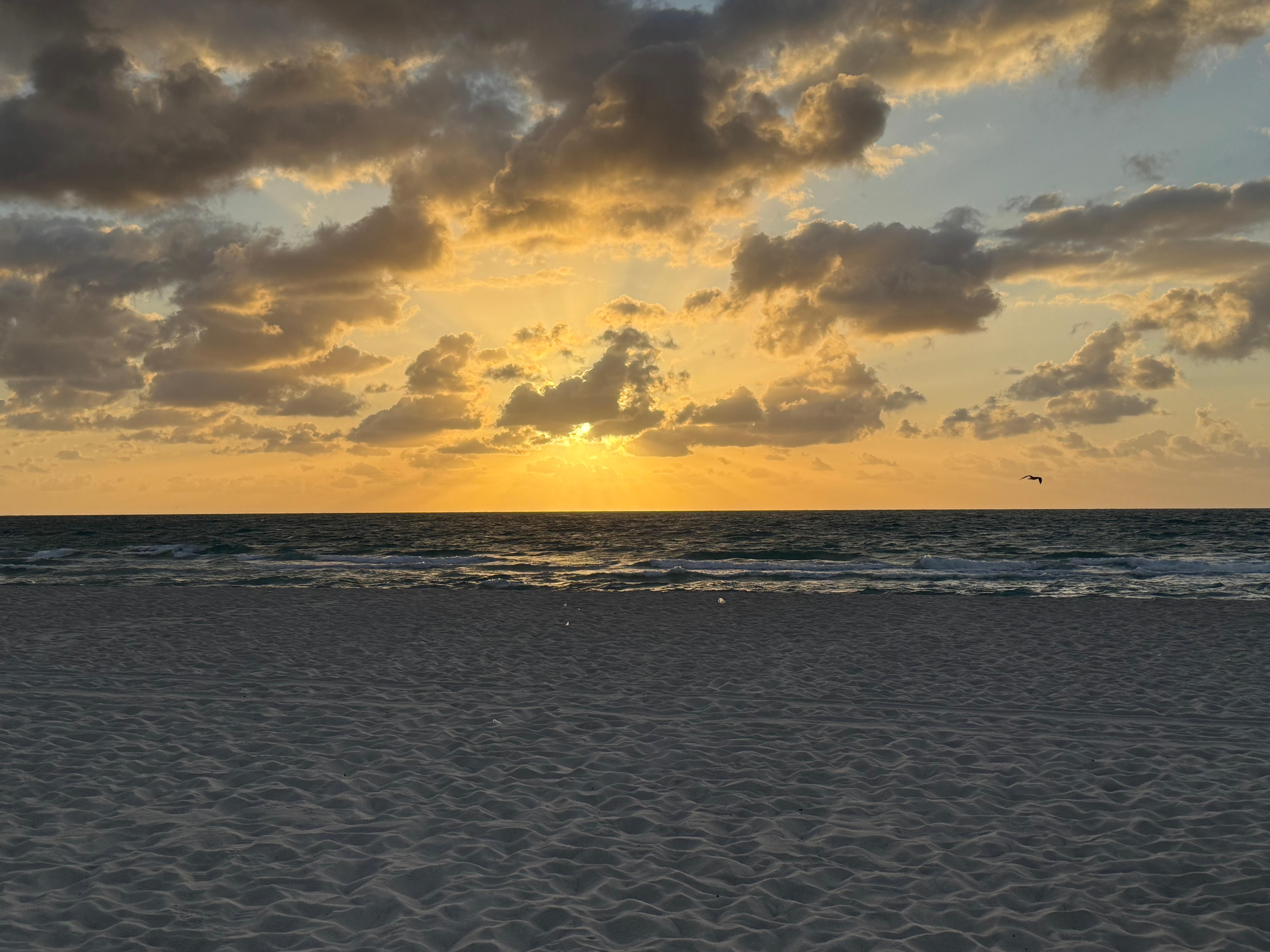 Right on the Beach. You Can walk to see the most be sunrise . Pools are nice