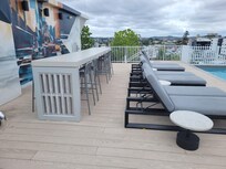 Area to relax and chill and eat food