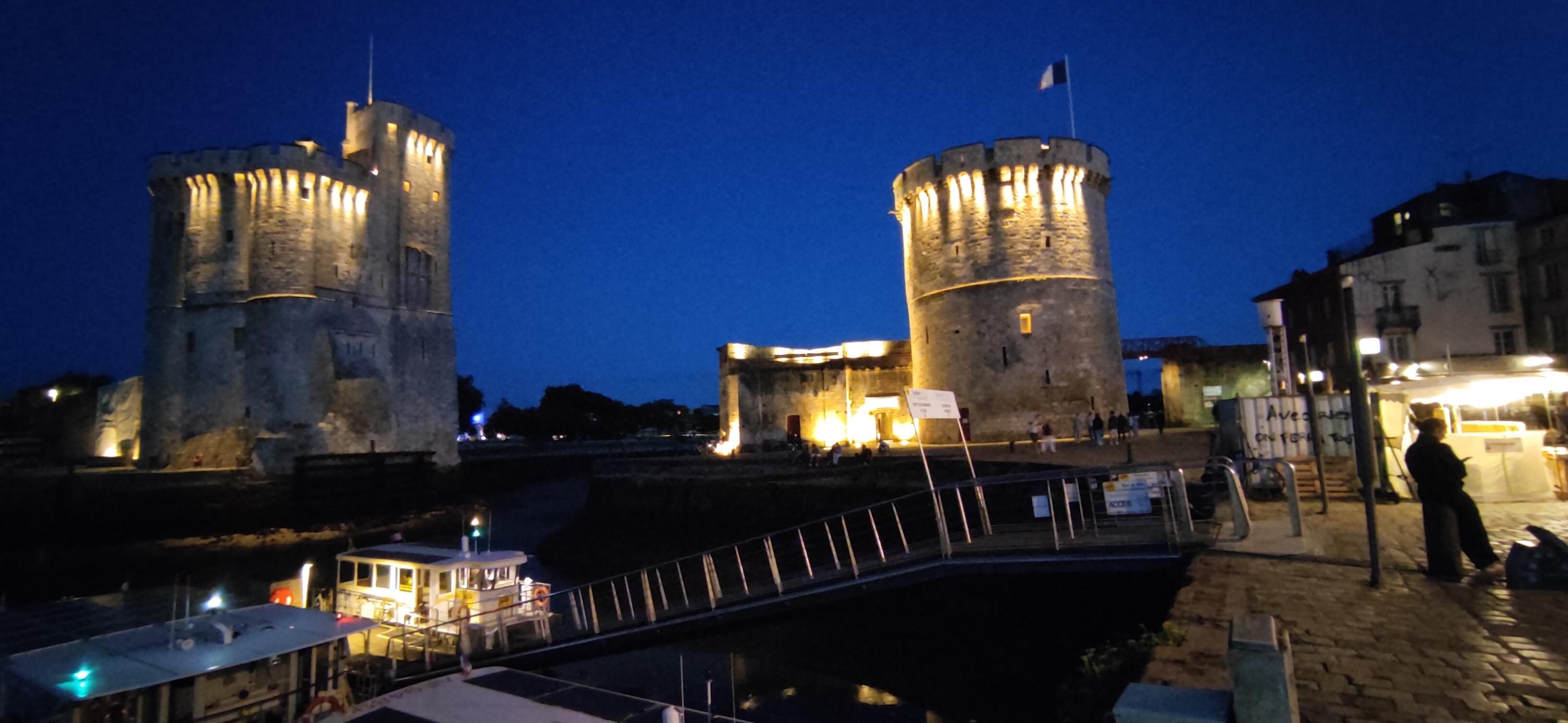 Les deux tours