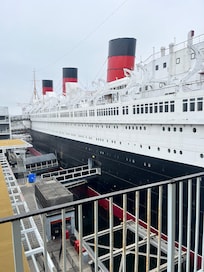 Promenade Floor
