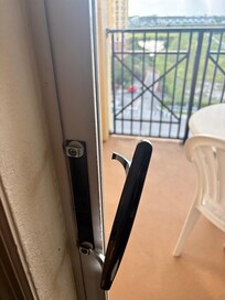 Broken handle