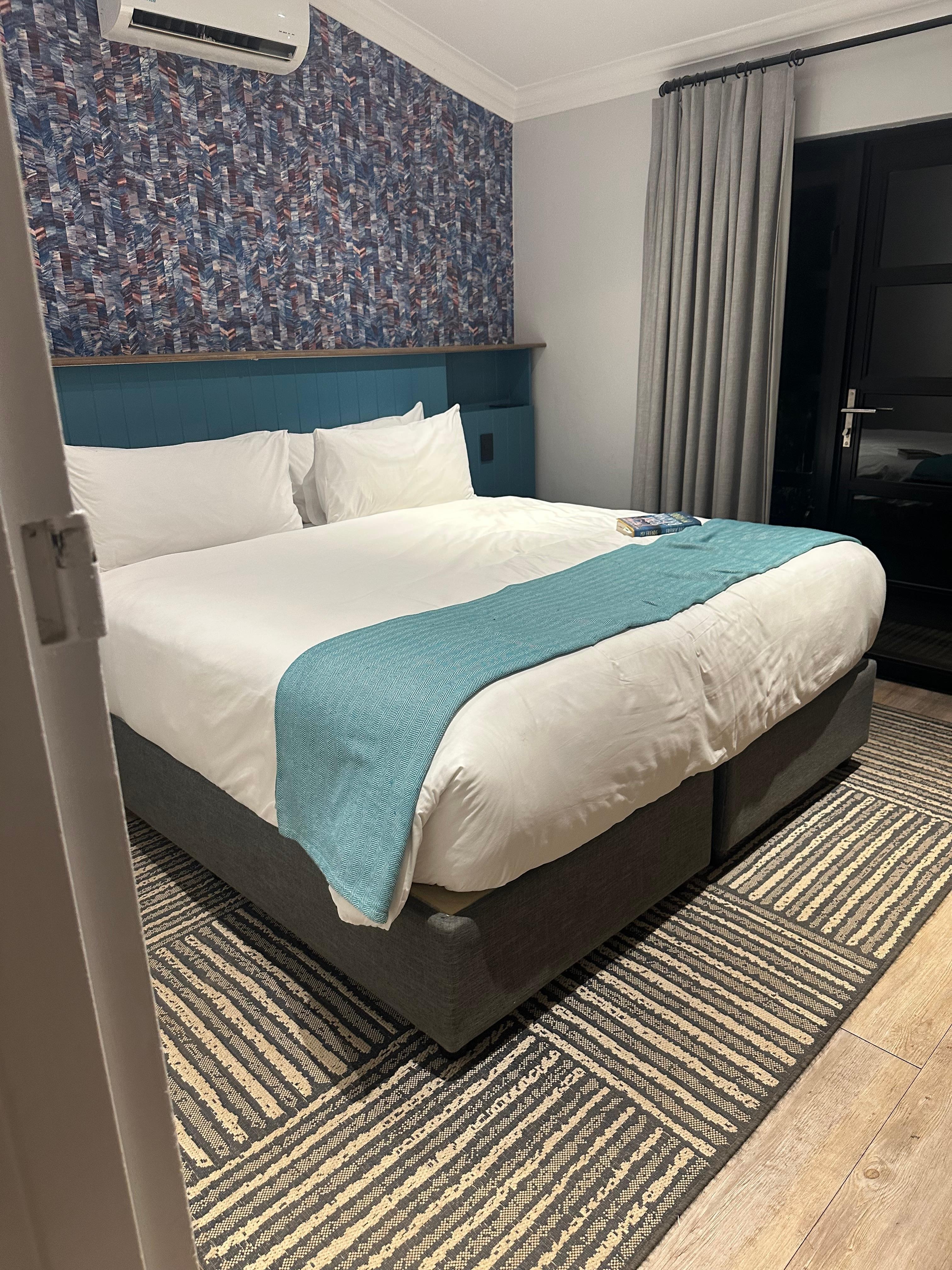 Bedroom - Kings Sized bed