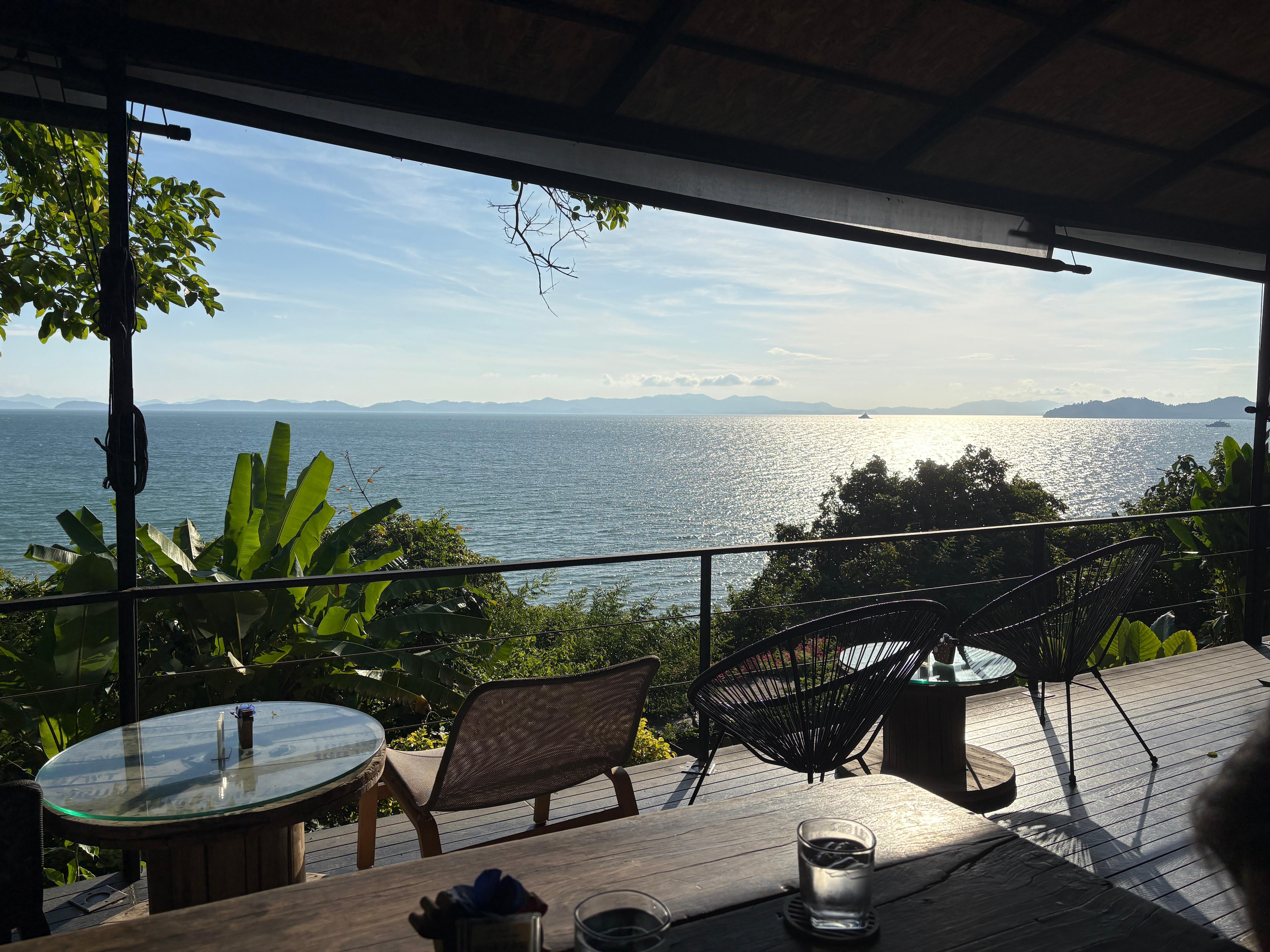 Early morning breakfast view