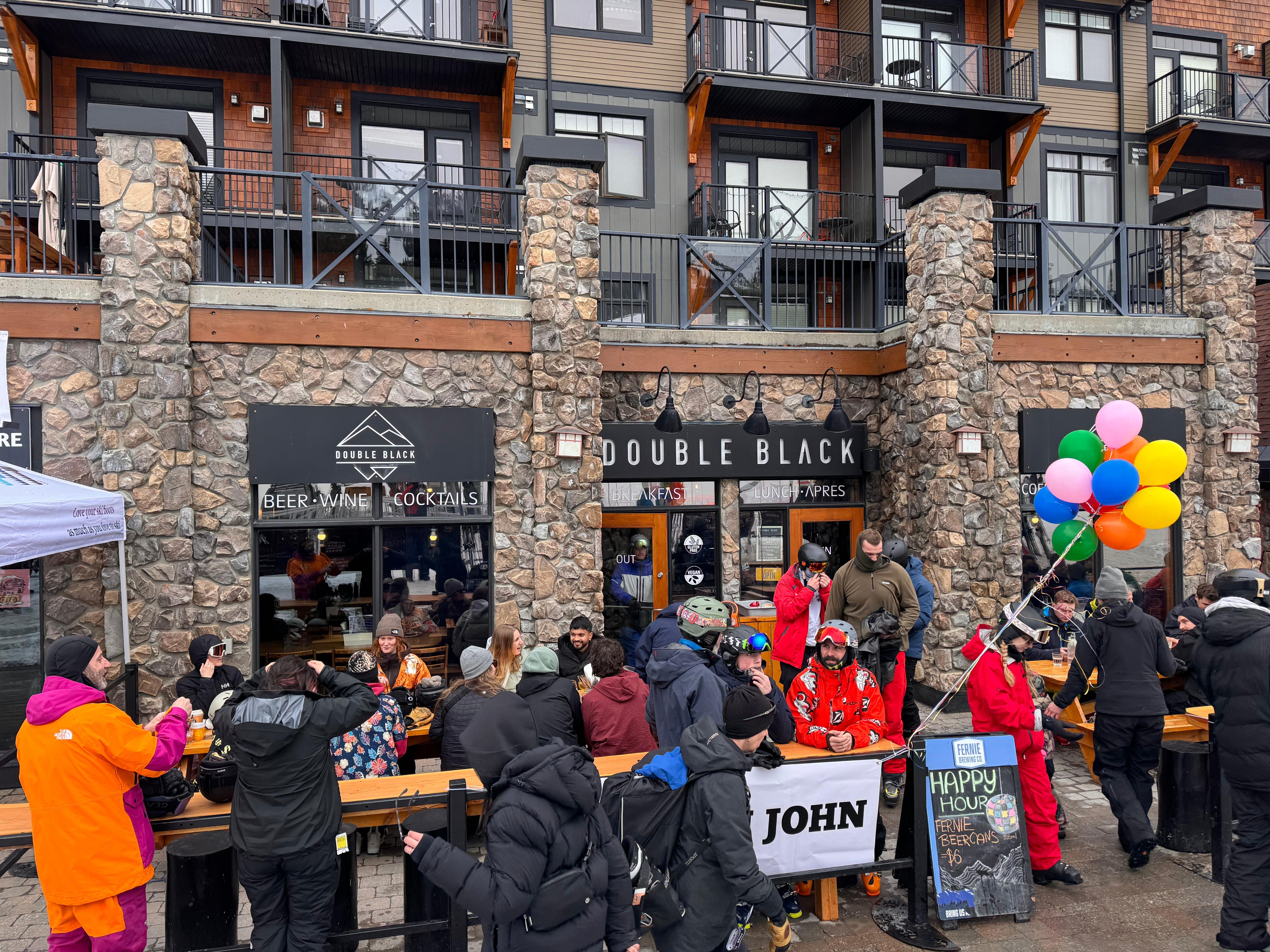 Good place for Lunch or a quick warm
drink. 