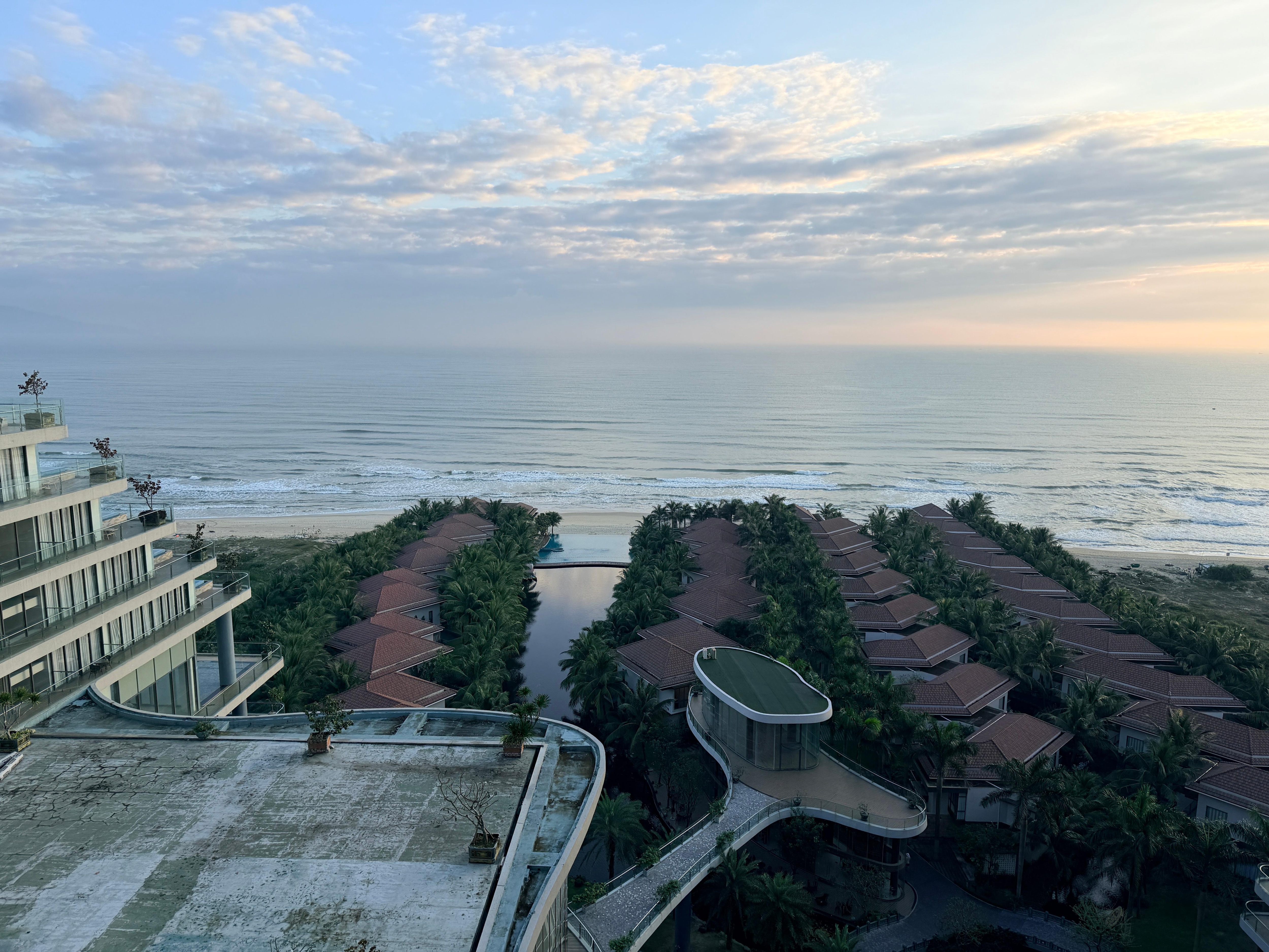 6am view fr our balcony 