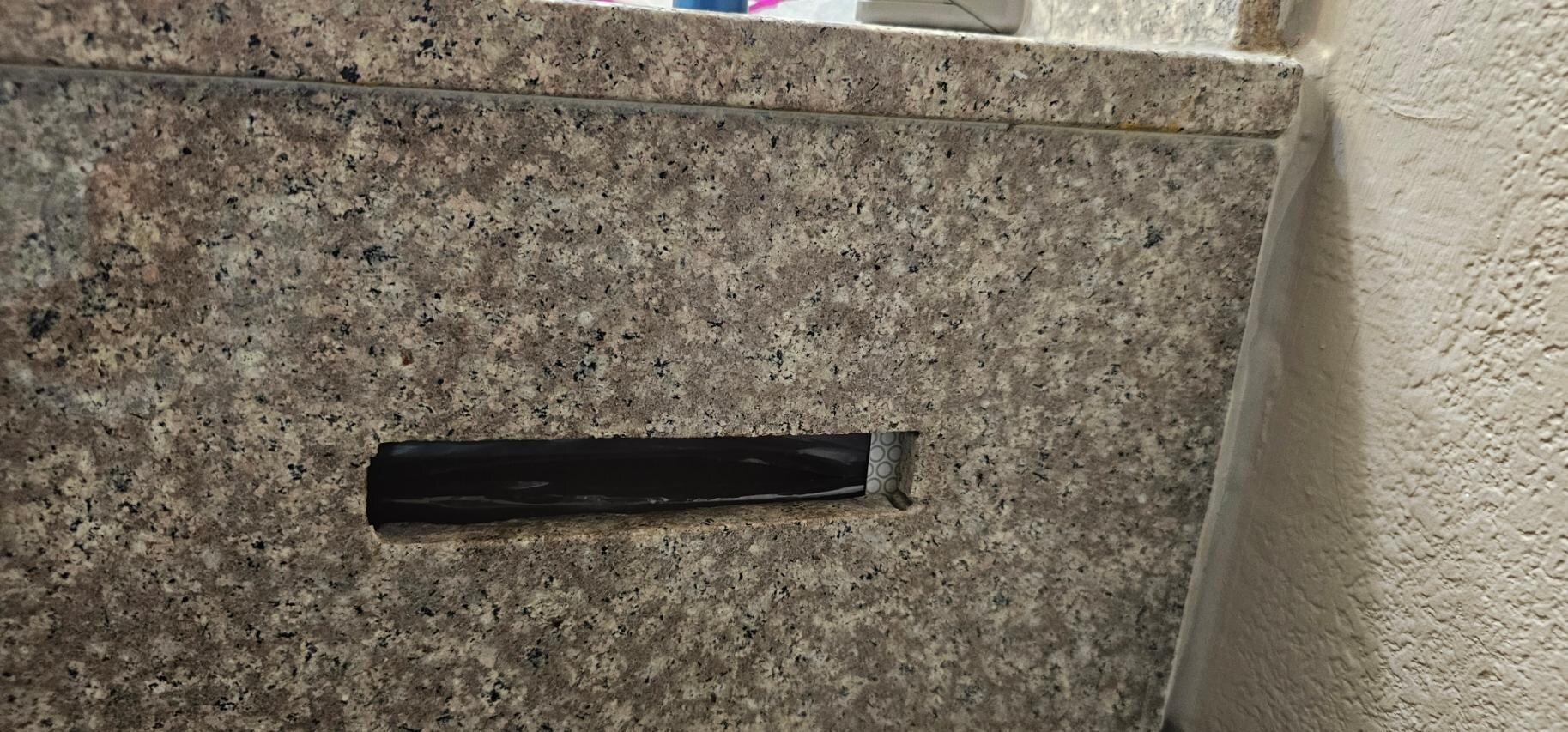 No Tissue for entire stay