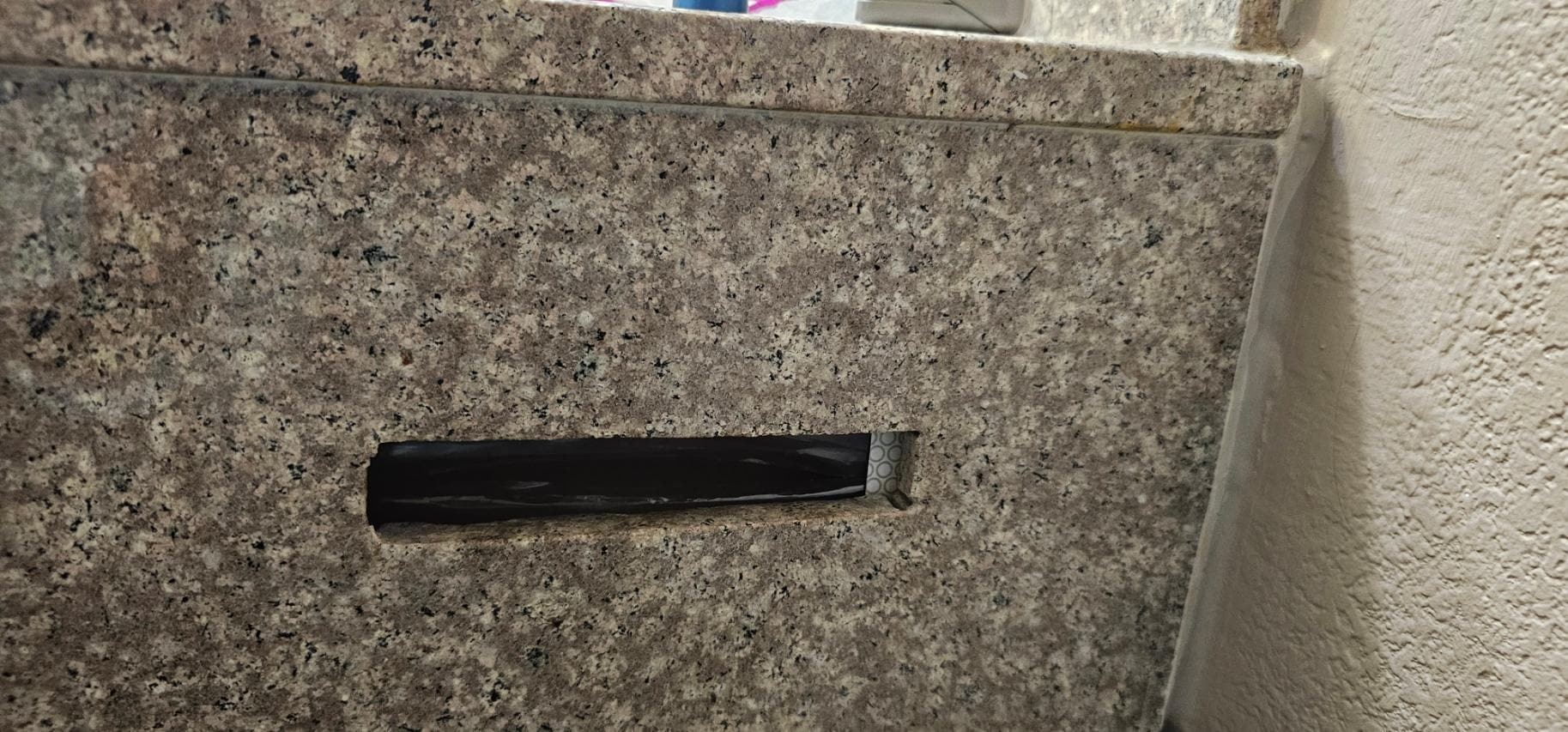 No Tissue for entire stay