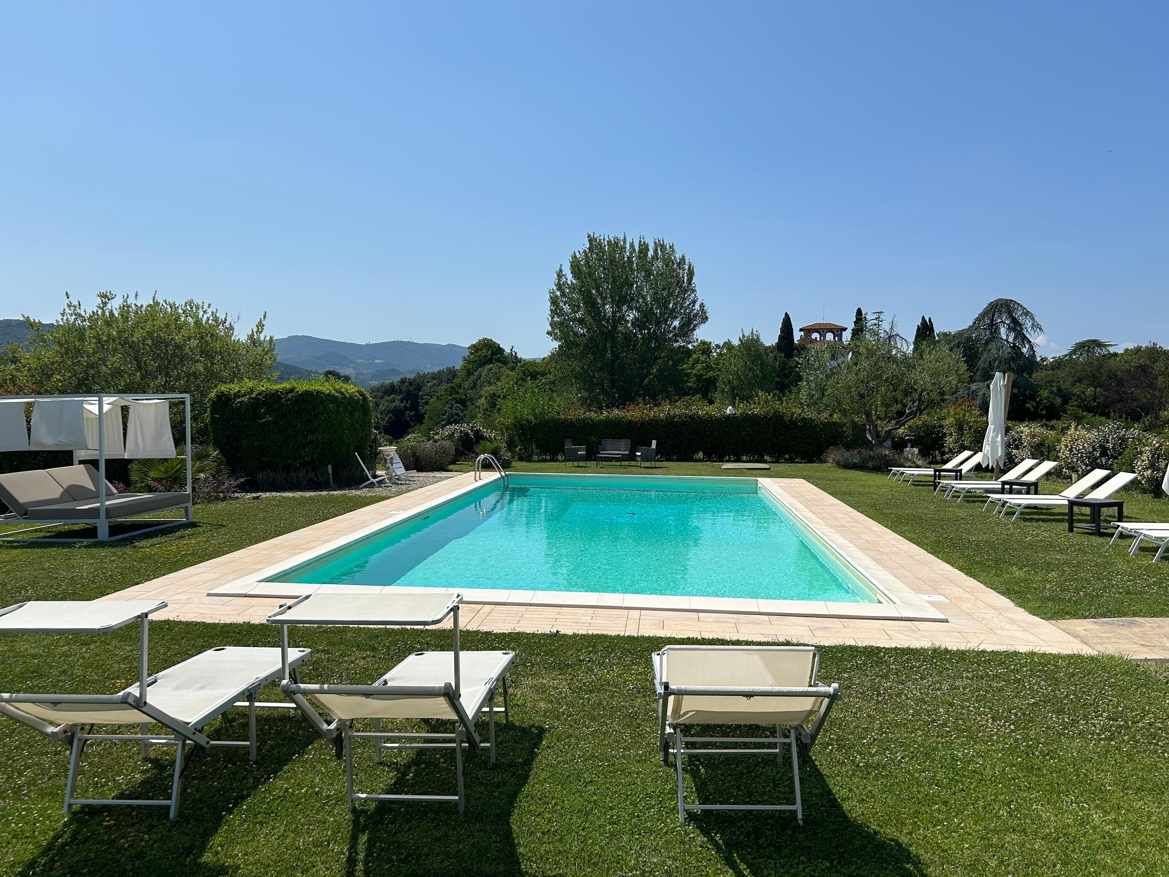 Private pool