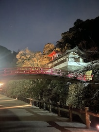 Temple 5 minutes away from the hotel