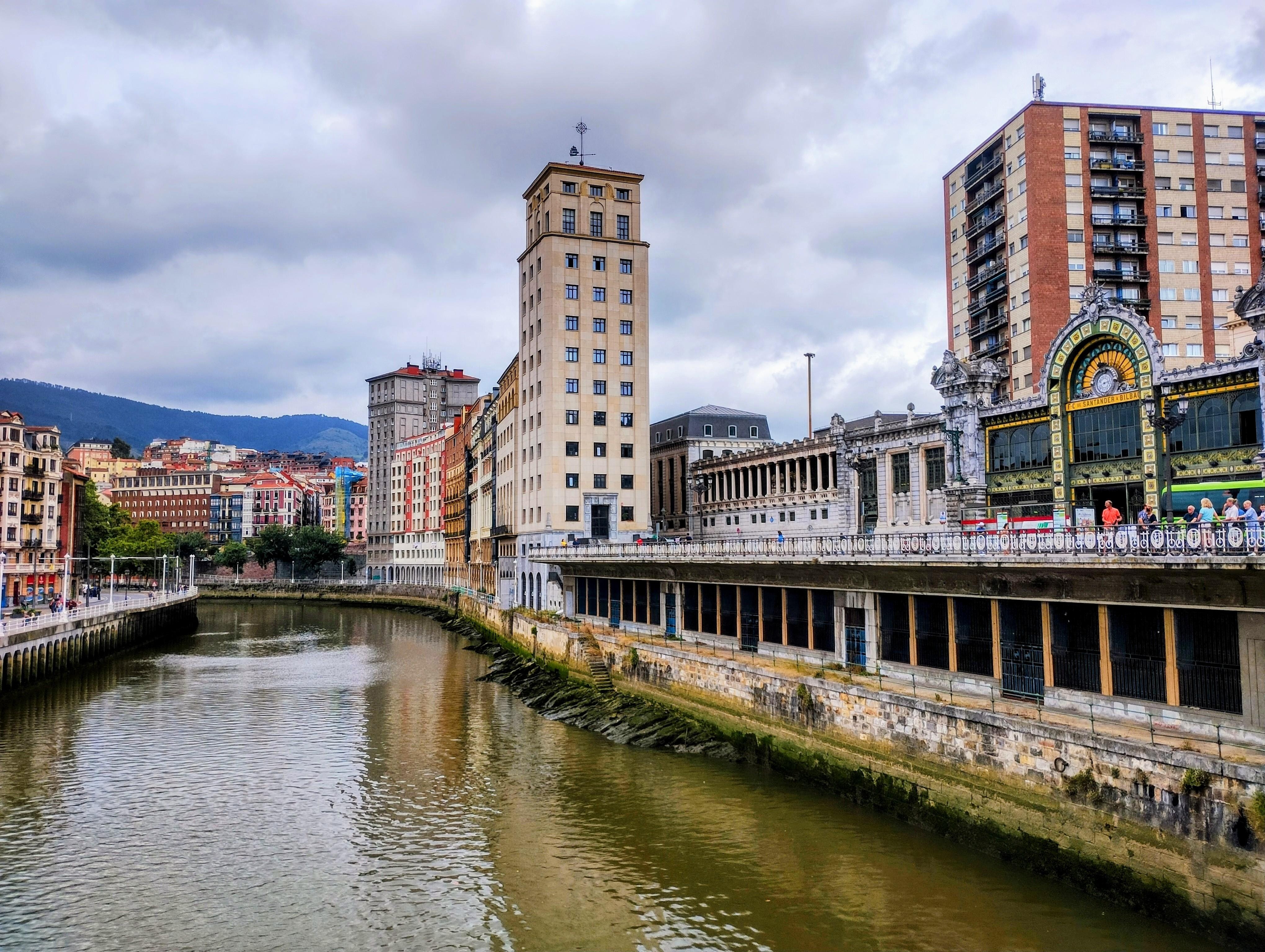Nervión river