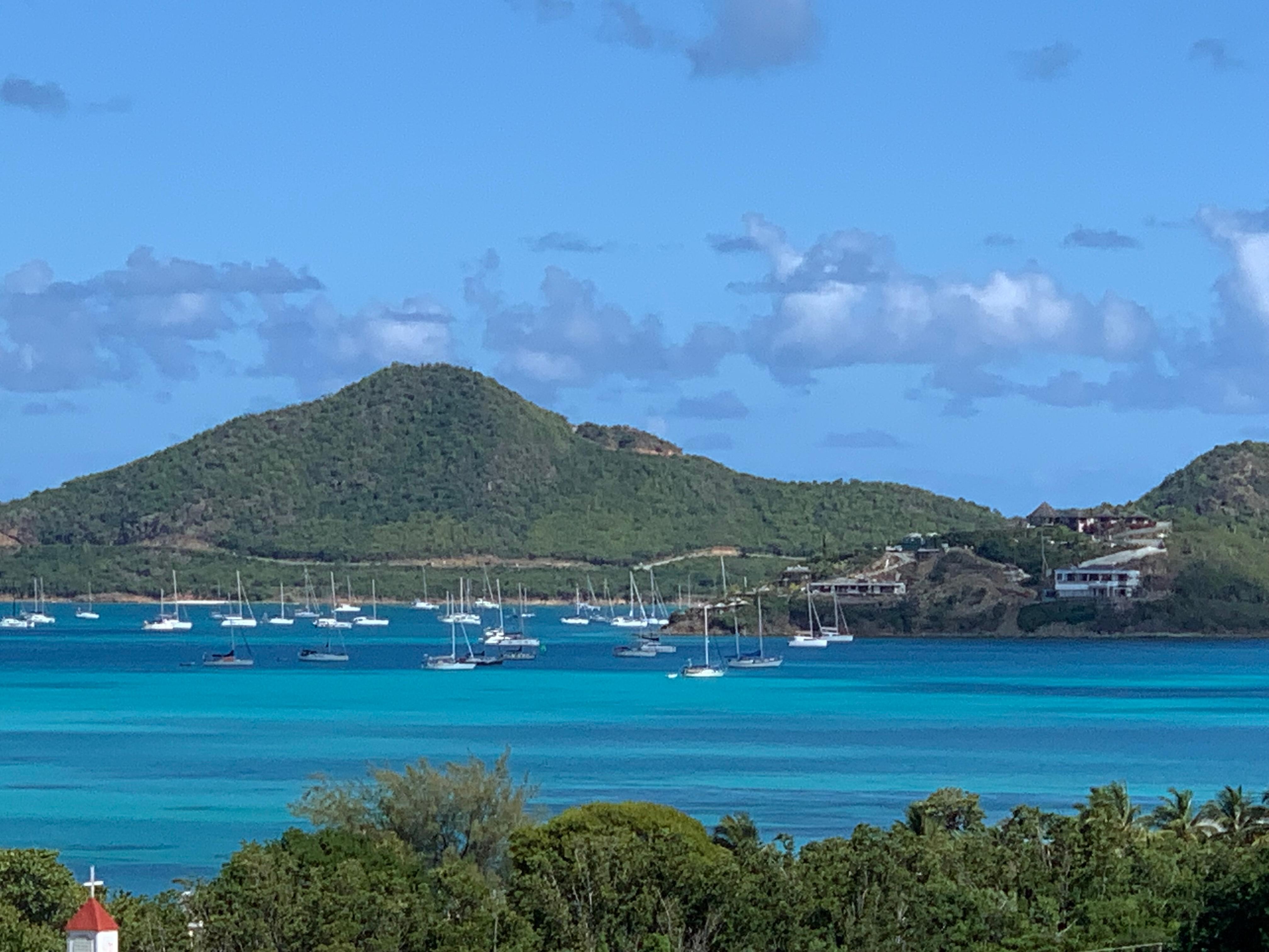 Incredible sea color