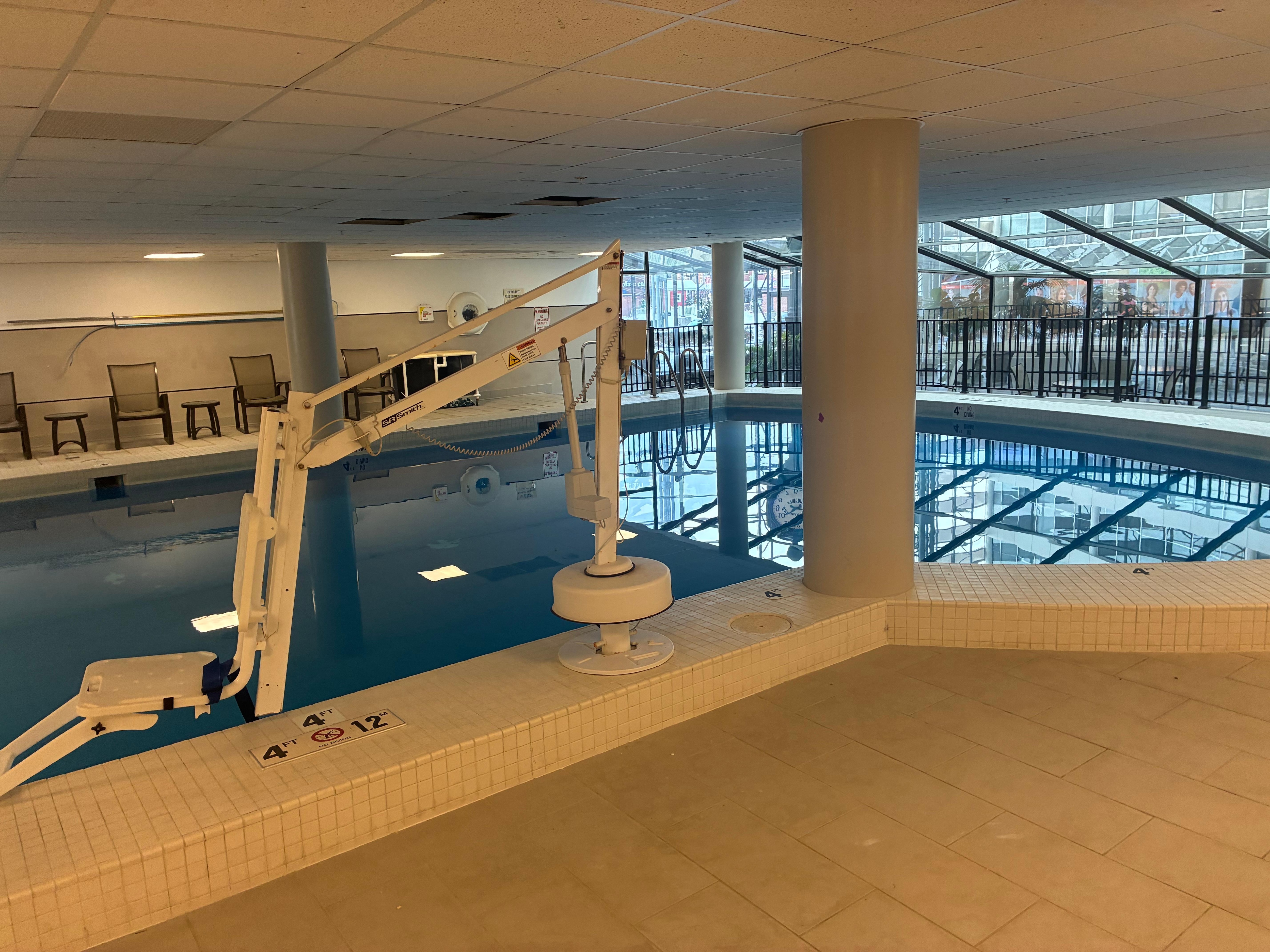 Pool (entrance side)