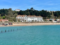 Hotel from the jetty.