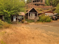 View from the park to the front of the house.