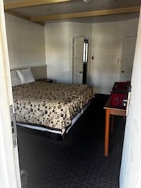 Simple basic room, great price but you get what you paid for..