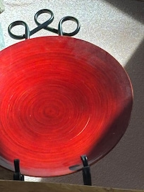 Dusty decor made it feel like it could have been cleaner