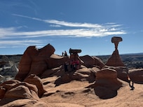 Hoodoo Toadstool Hike nearby.