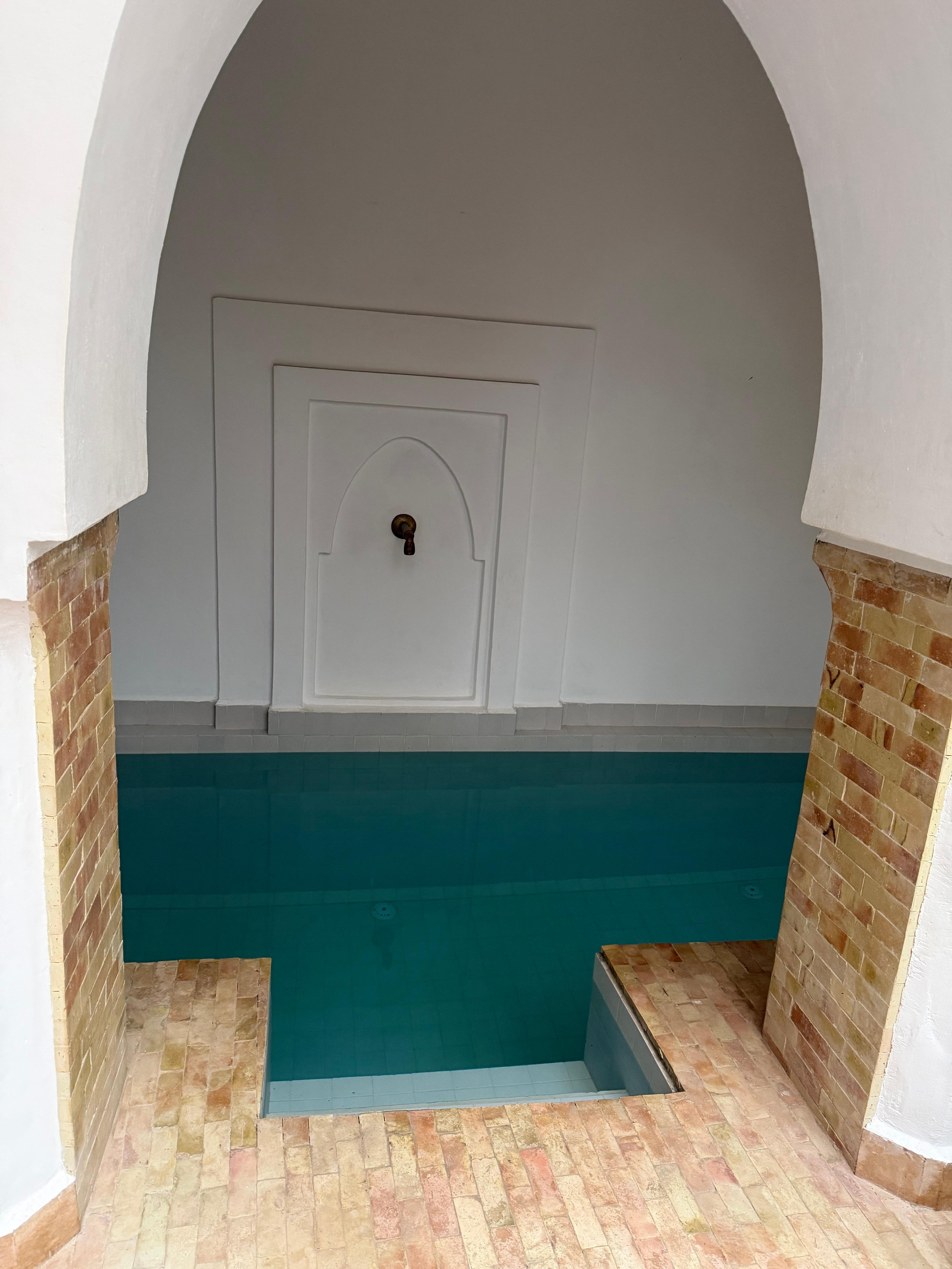 Plunge pool