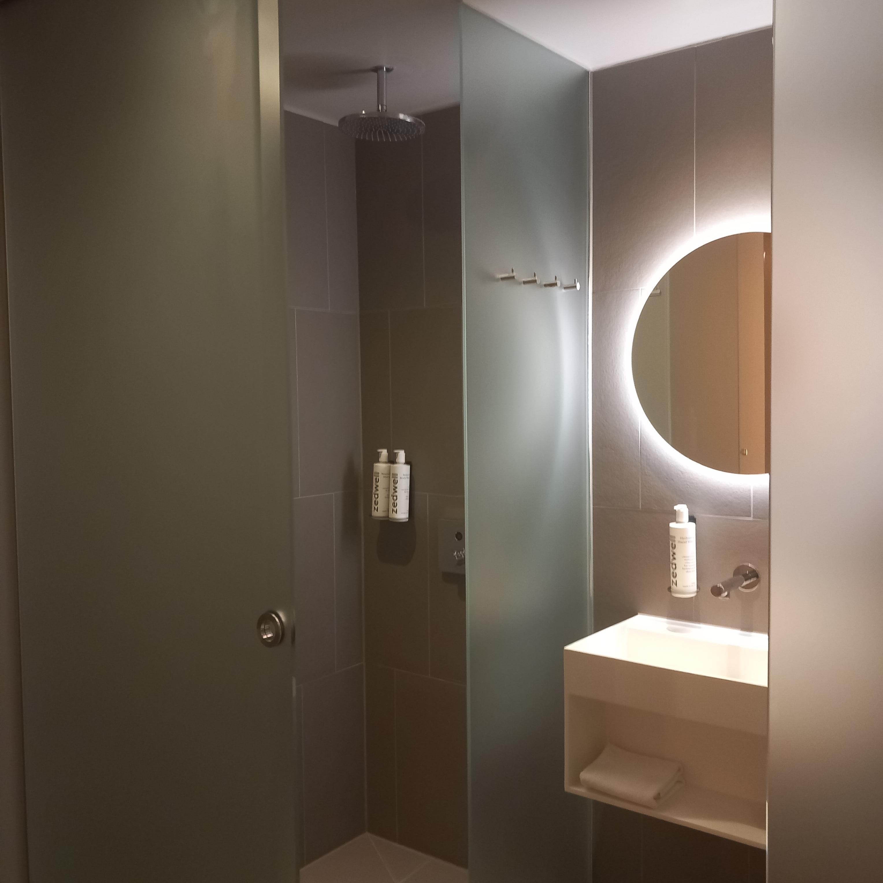 Great shower room area.  Shower gel/shampoo/hand-wash/towels provided