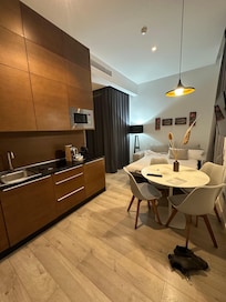 Kitchen in apartment 23