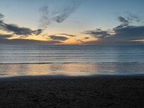 Coucher de soleil sur la plage de Châtelaillon