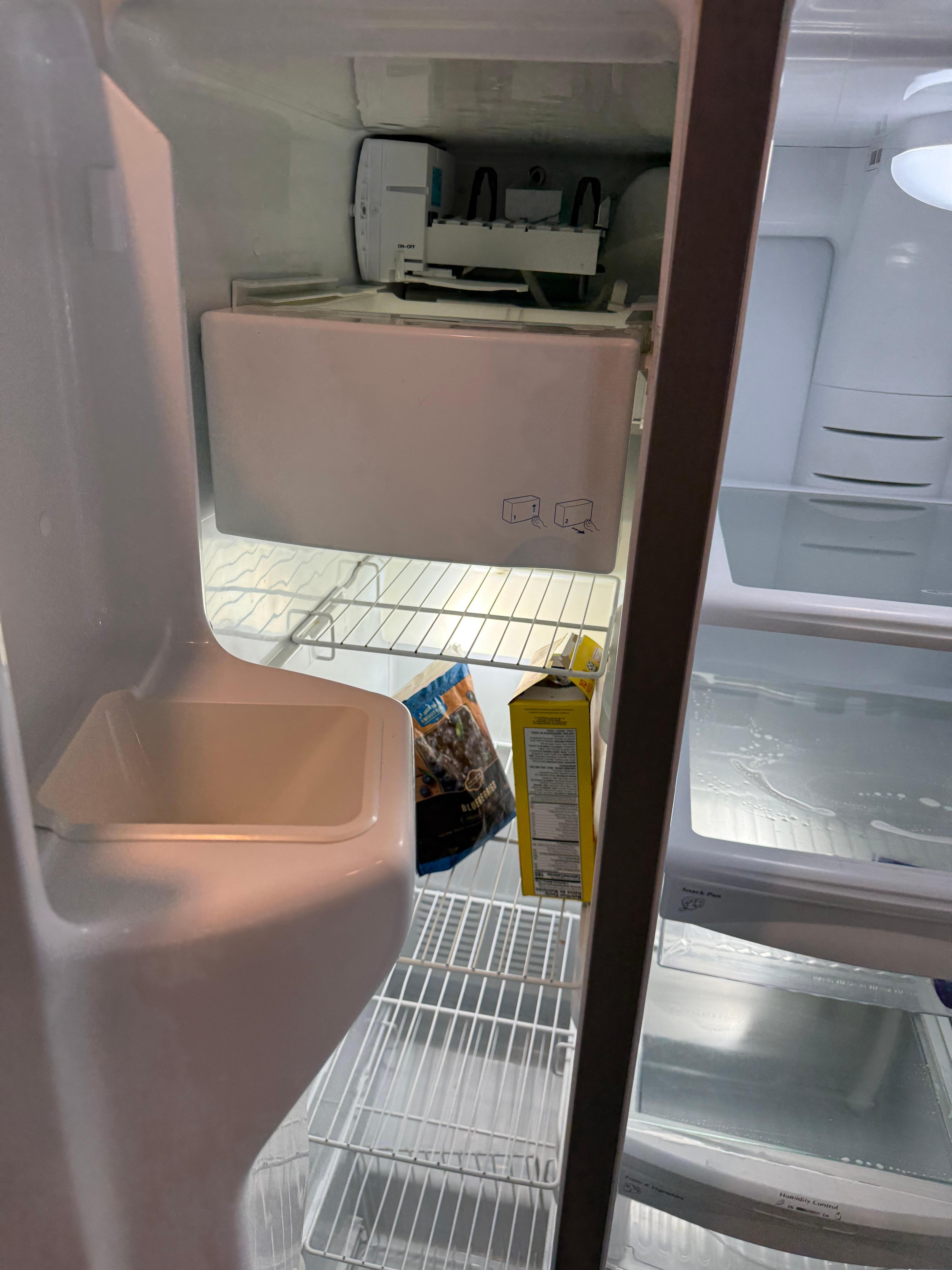 She quit cleaning and left this property in Ty is condition.