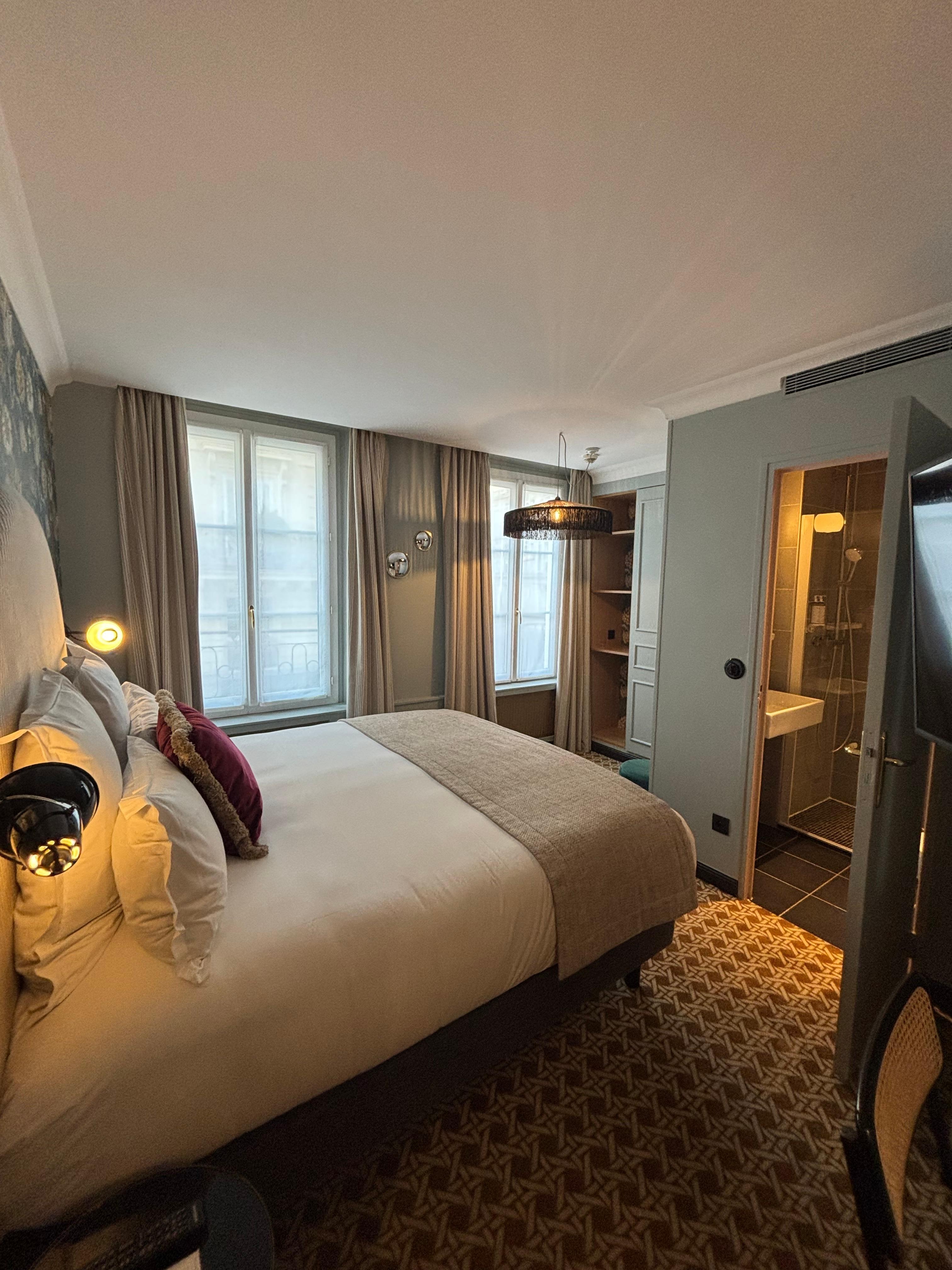Superior room