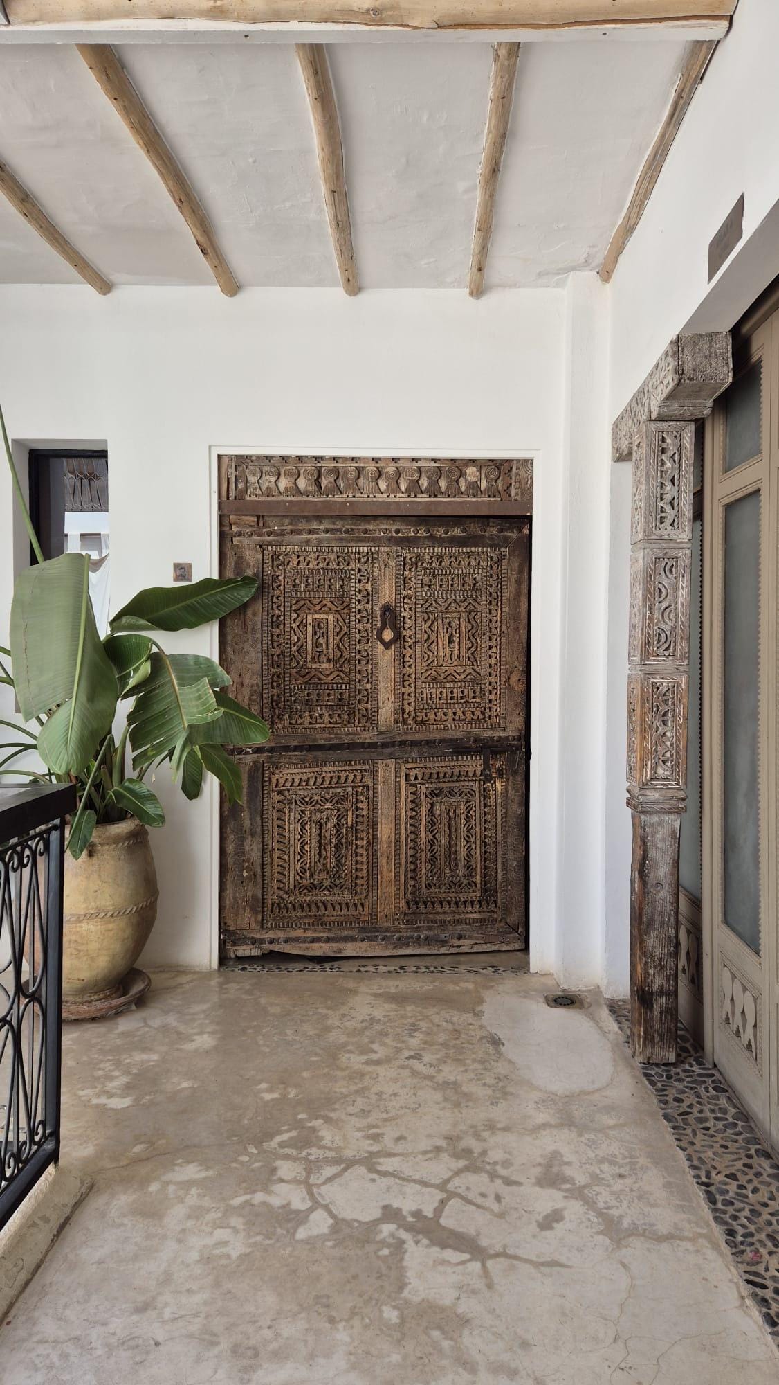 Porte de la chambre 2