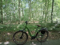 A great day out on the Compiègne to Pierrefont cycle path, on an Albert Hotel hired electric bike!