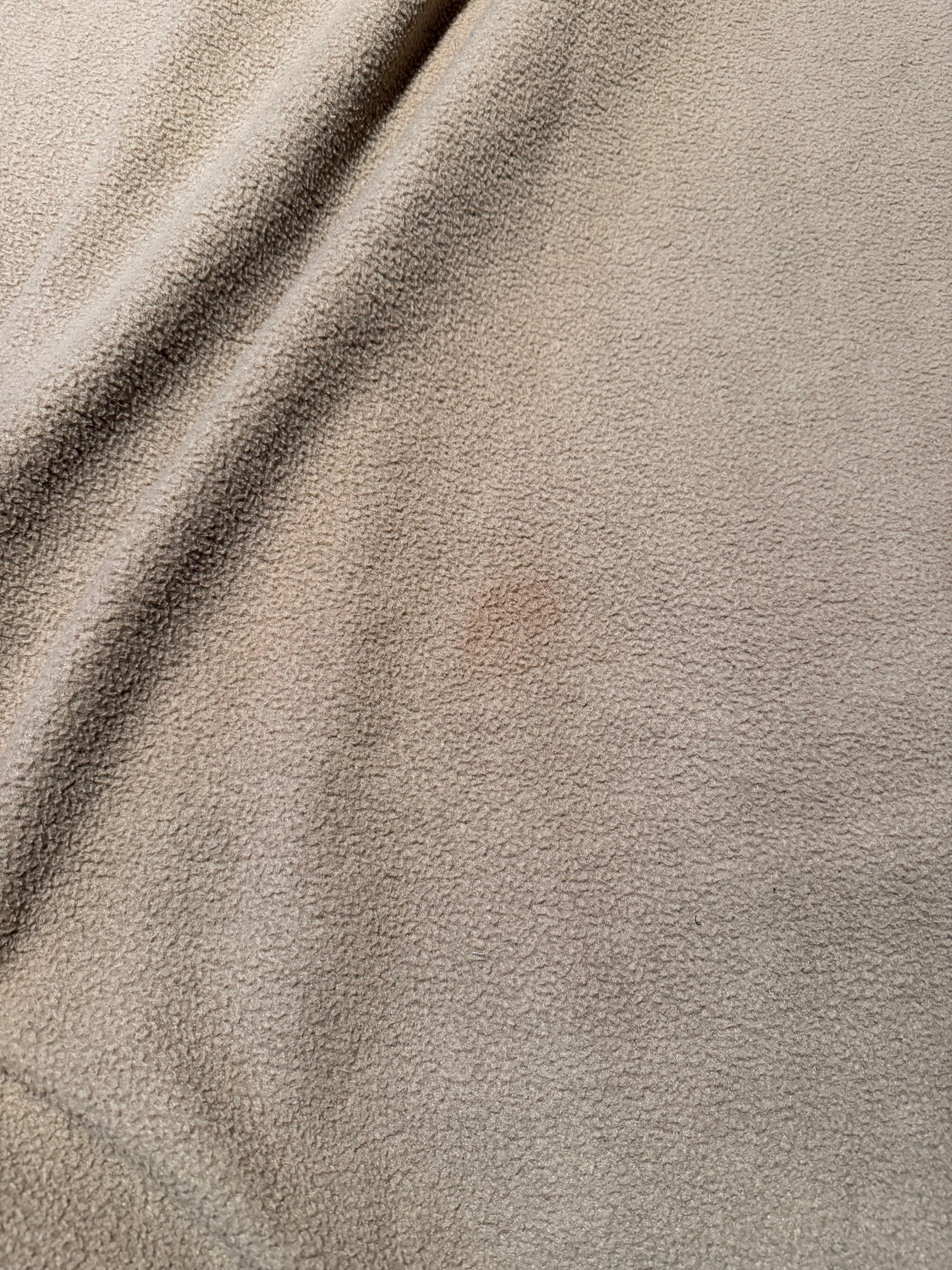 Blanket stain
